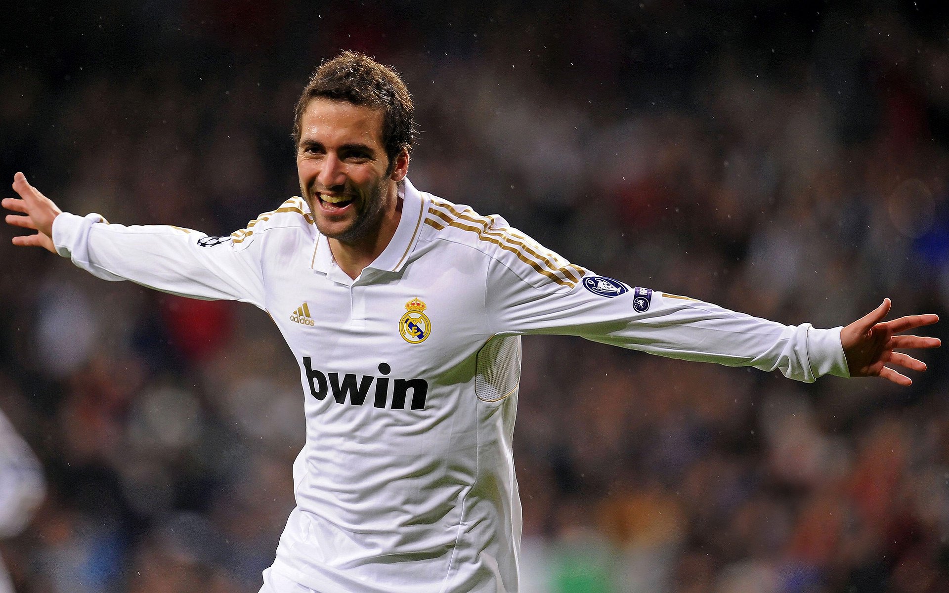 年轻选手在赛场表现亮眼